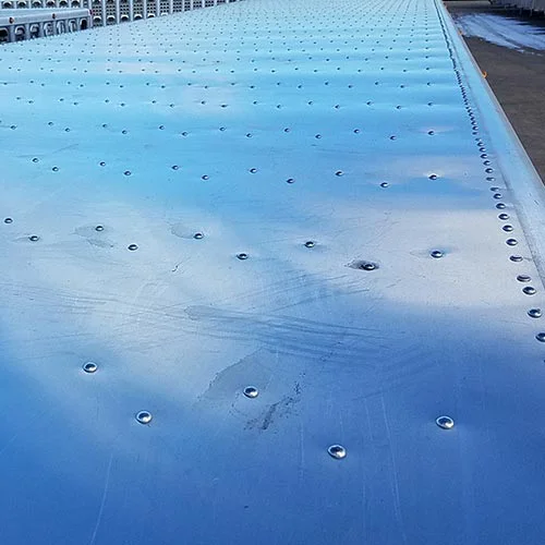 heavy-duty aluminium roof